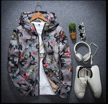 Load image into Gallery viewer, Men&#39;s Casual Butterfly Print Camouflage Hoodie Jacket